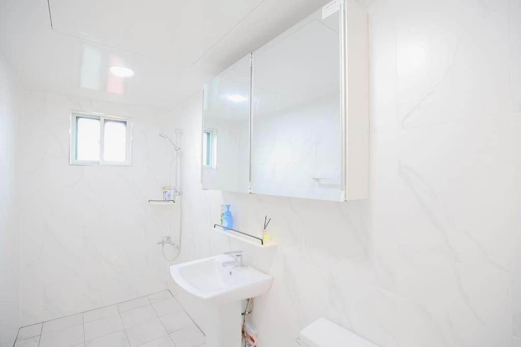 Sun House - Hongdae Arexstation15mins Apartment
